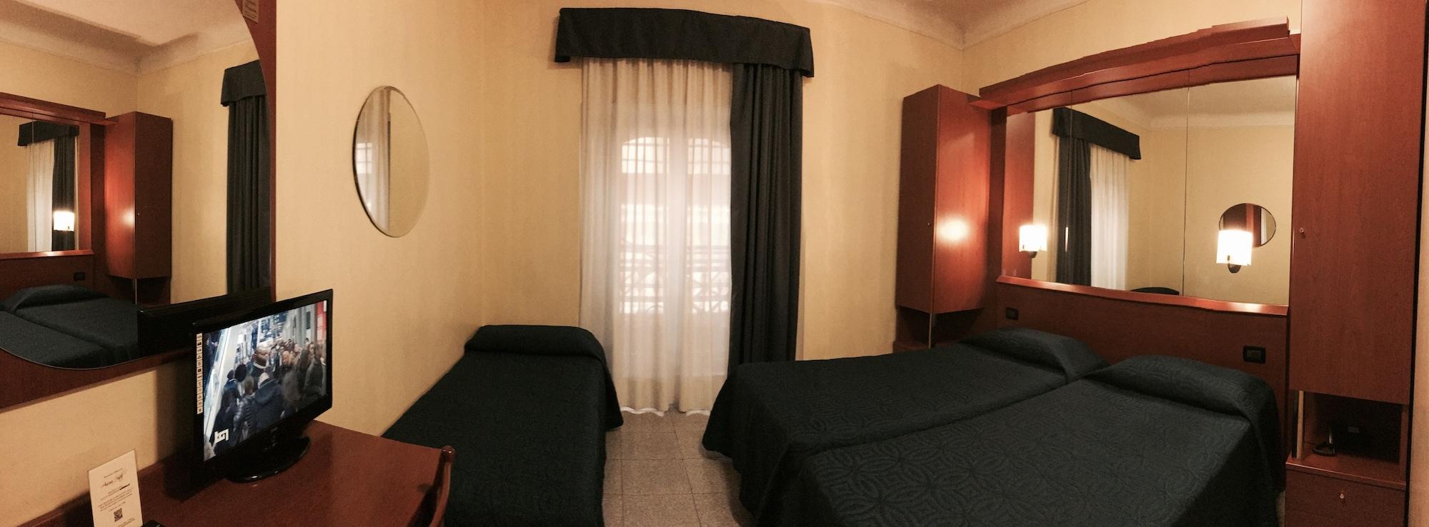 Hotel Aurora Milan Exterior photo