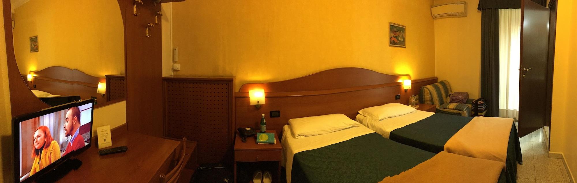 Hotel Aurora Milan Exterior photo
